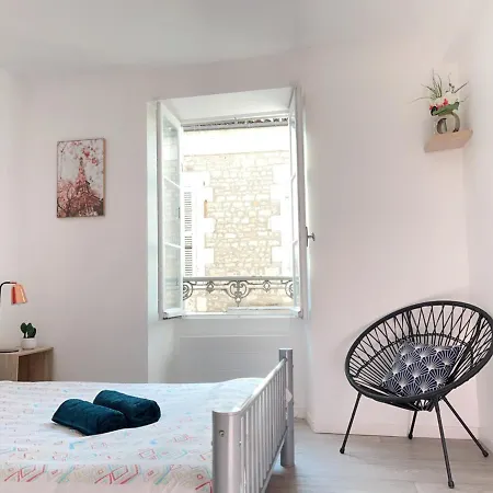 Appartement Jolie 2 65m2 Au Centre *